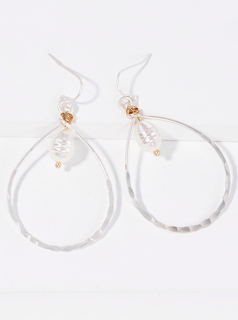 Hammered Teardrop With Pearl Metal Dangle Earrings