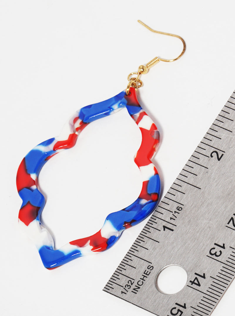 Hollow Quatrefoil Acetate Dangle Drop Earrings