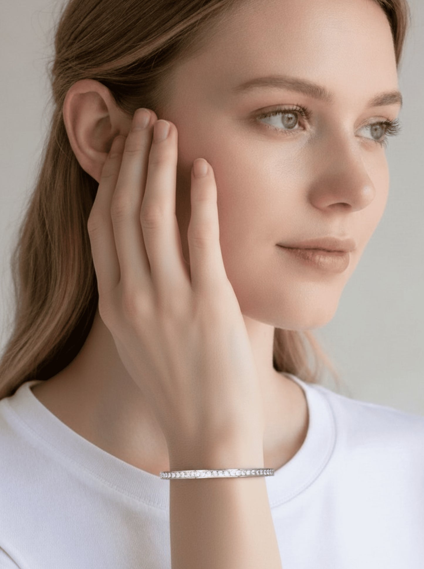Hinged Modern Classic Bangle Bracelet
