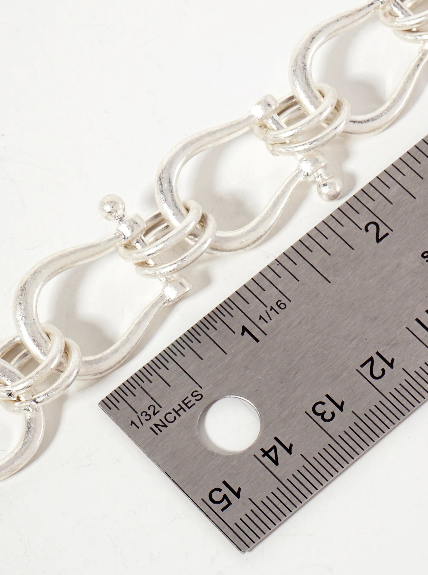 Metal 18-inch Chunky Horseshoe Link Chain Necklace