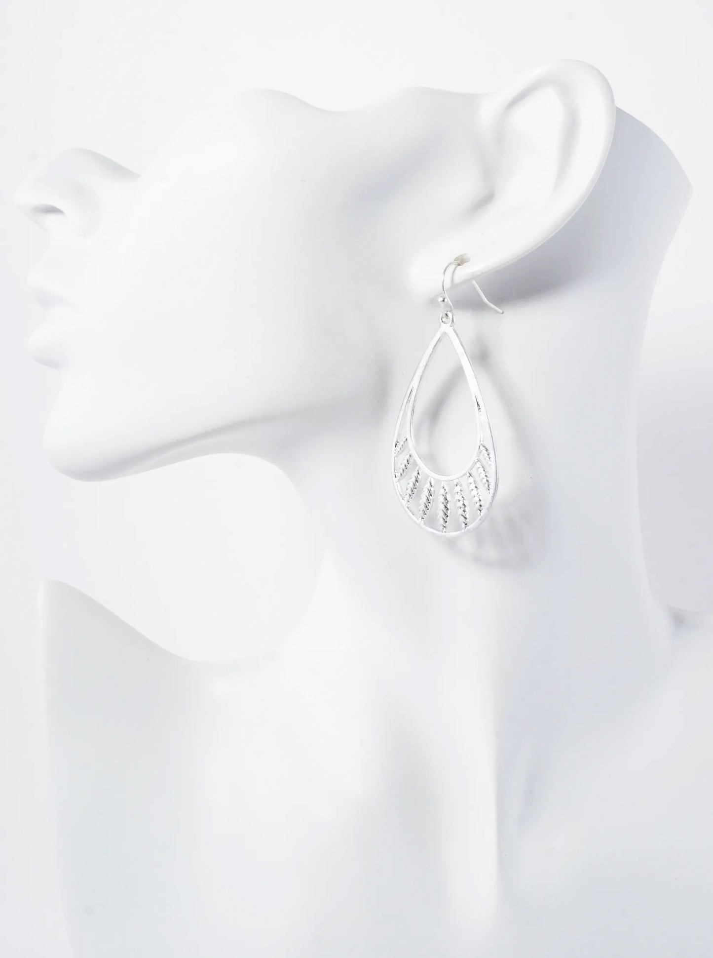 Metal Chevron Textured Teardrop Dangle Earrings