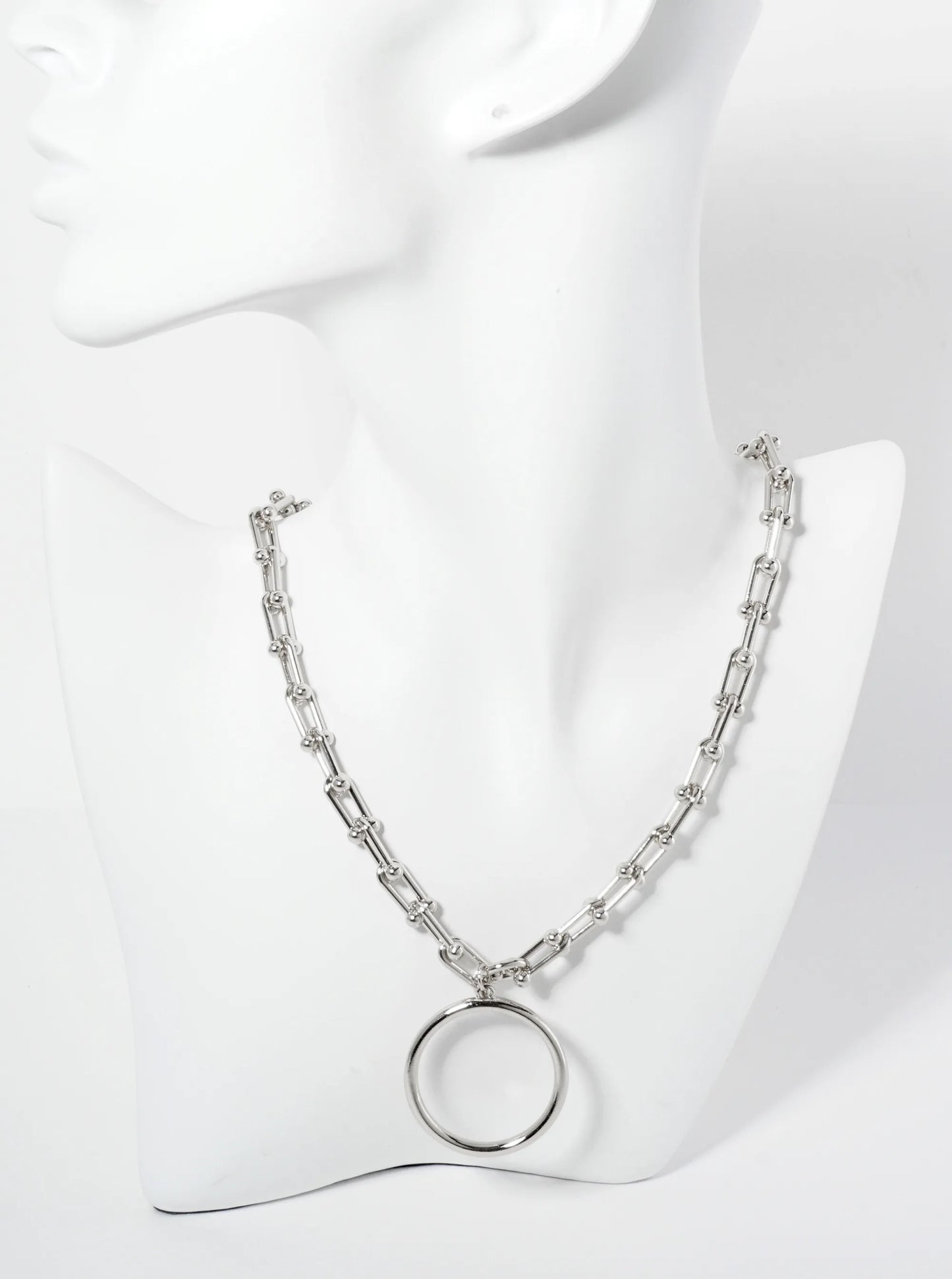 Metal Circle Pendant With HardWear Chain Necklace