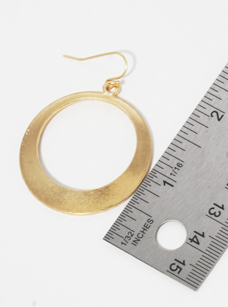 Metal Cut Out Curved Round Dangle Drop Earrings