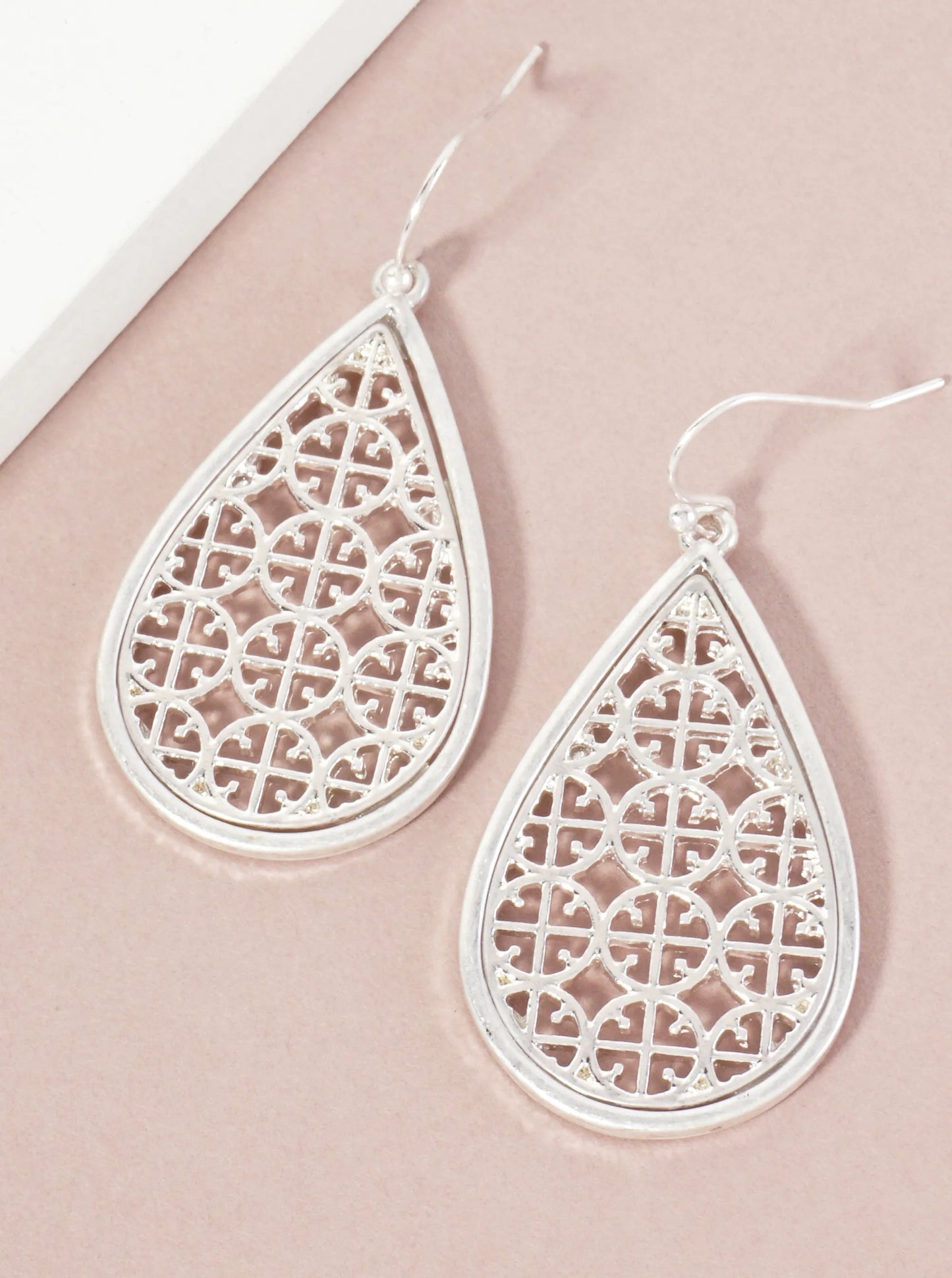 Metal Filigree Teardrop Dangle Earrings