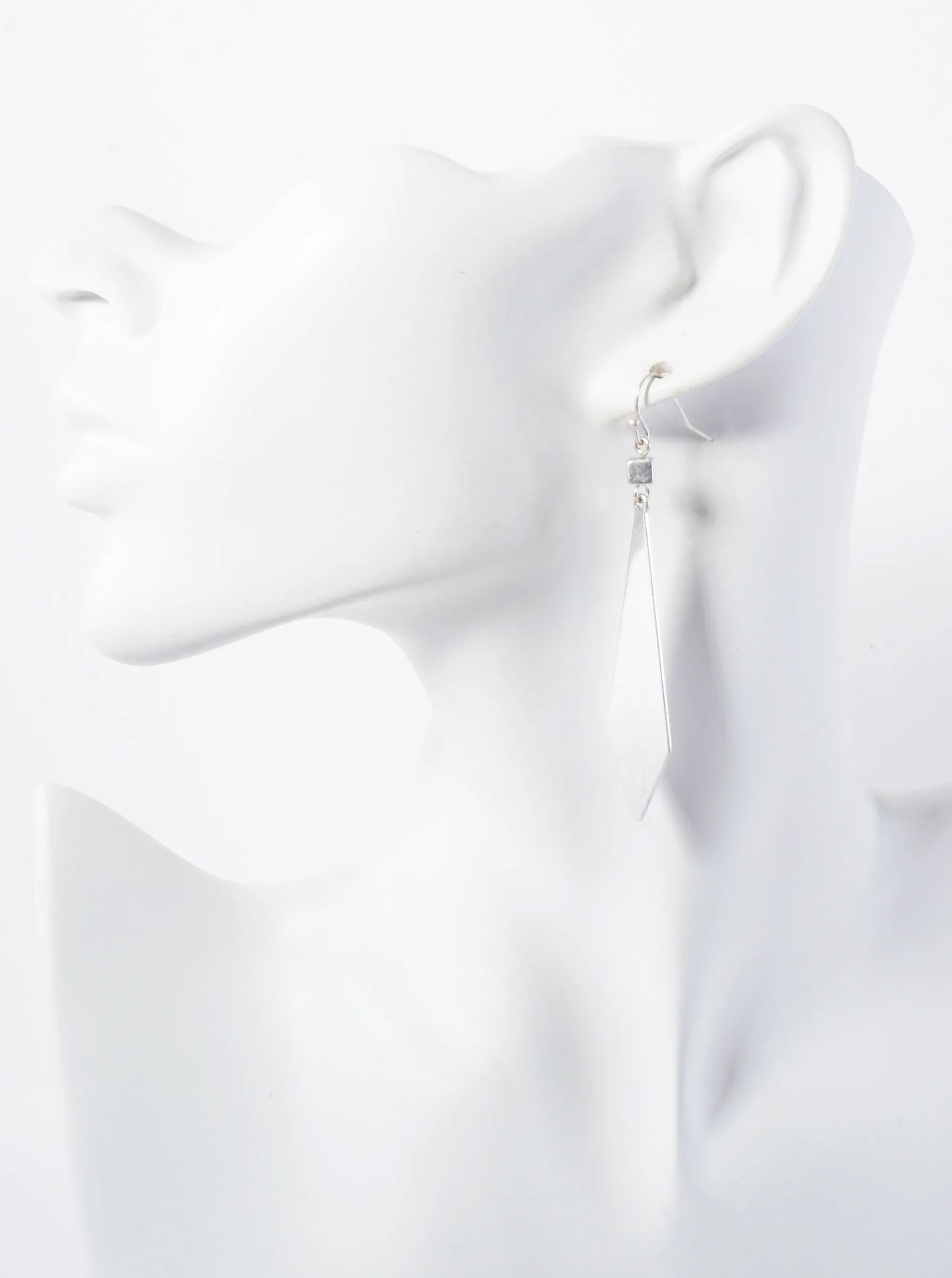 Metal Geometric Elongated Diamond Shape Dangle Drop Earrings
