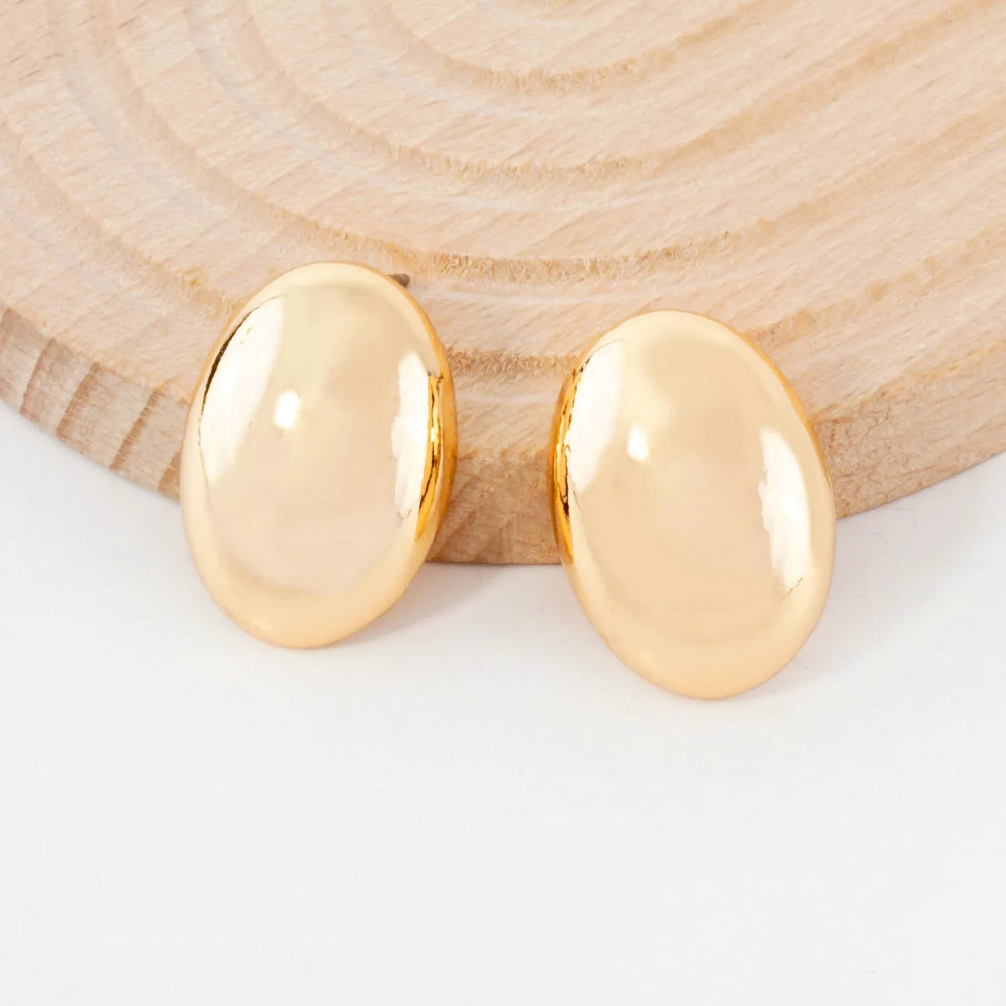 Metal Oval Shape Stud Earrings With-Titanium-Post