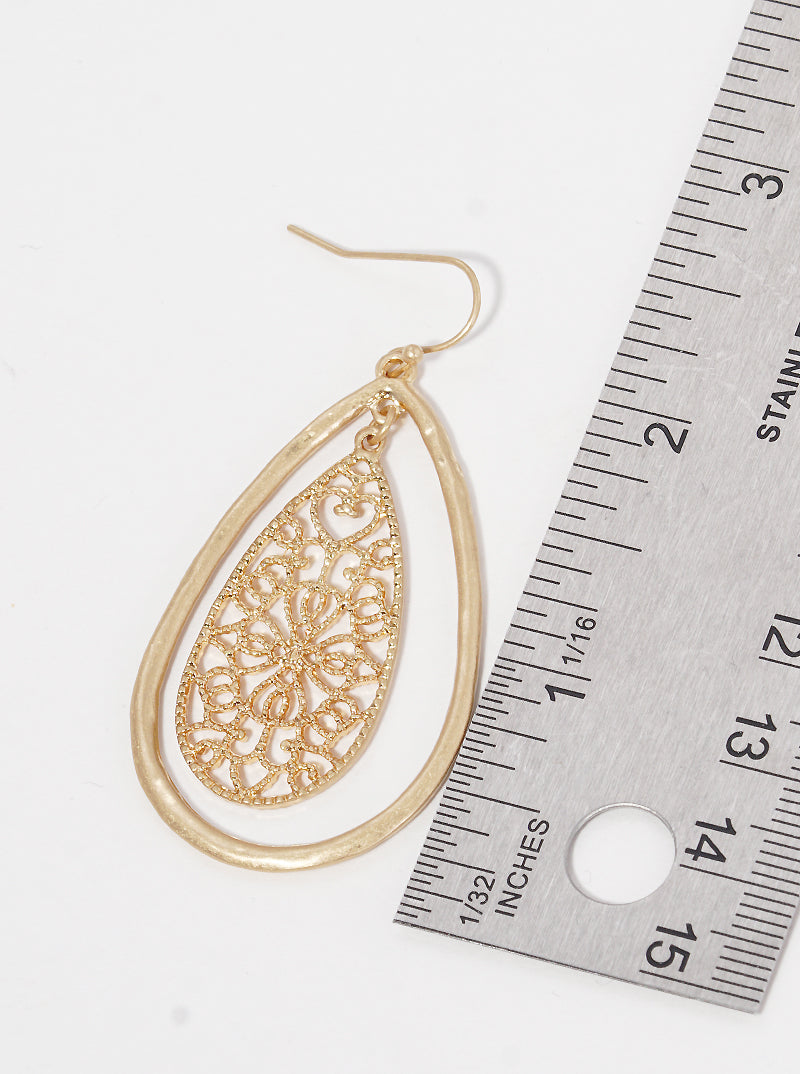 Metal Teardrop Shaped Filigree Dangle Drop Earrings