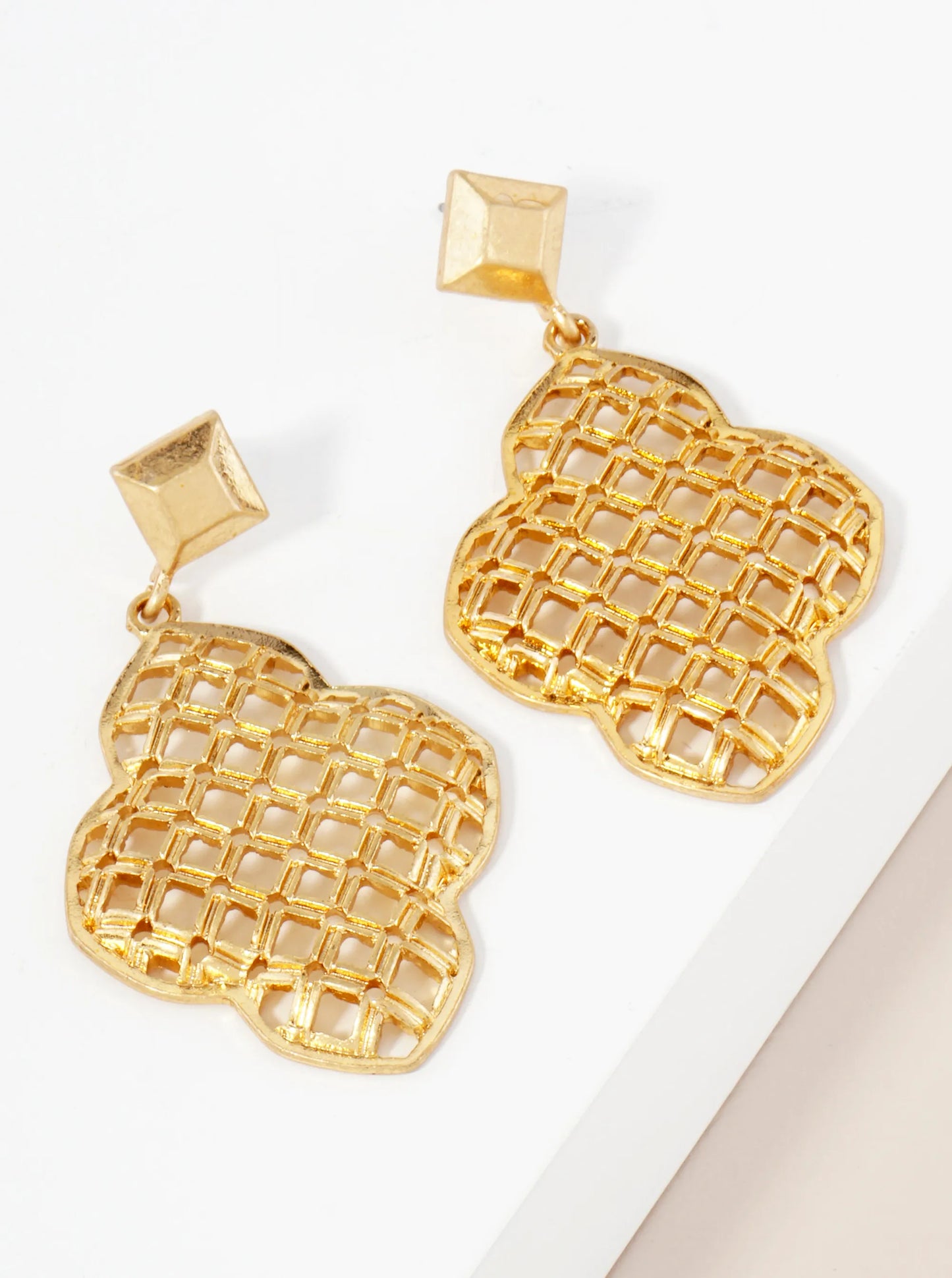Metal Woven-Texture Quatrefoil Drop Dangle Earrings With-Titanium-Post