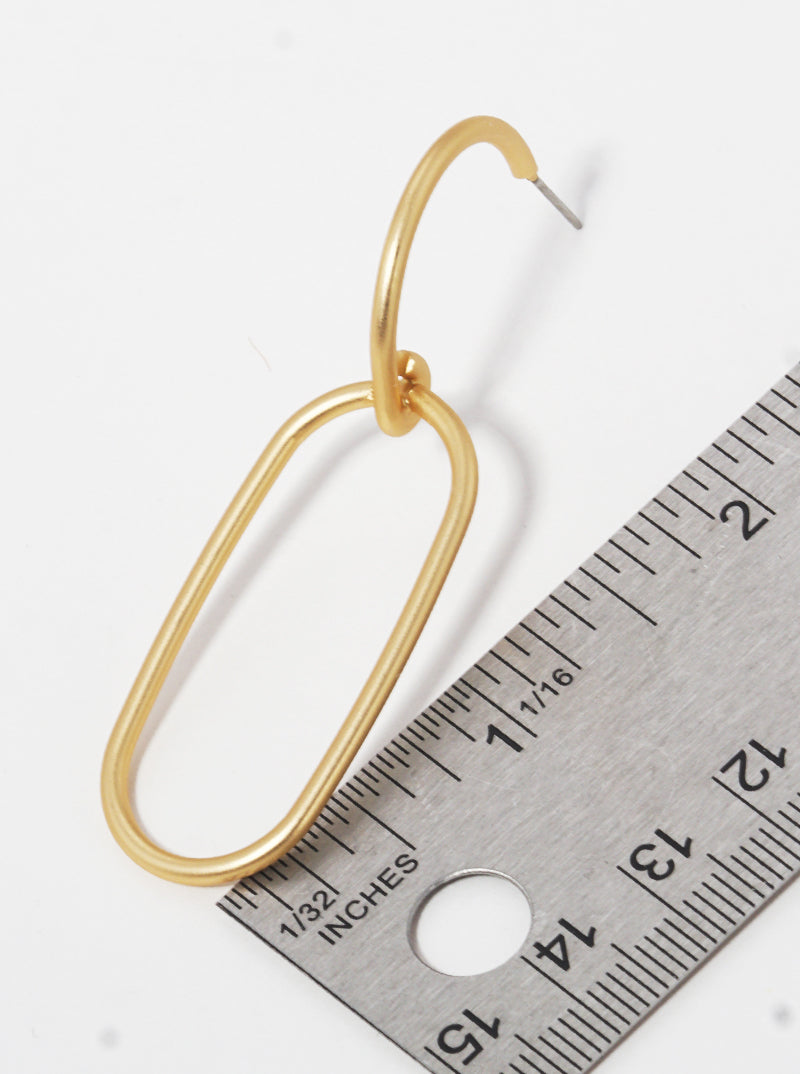 Metal Interlocking Half Circle Oval Hoop Earrings