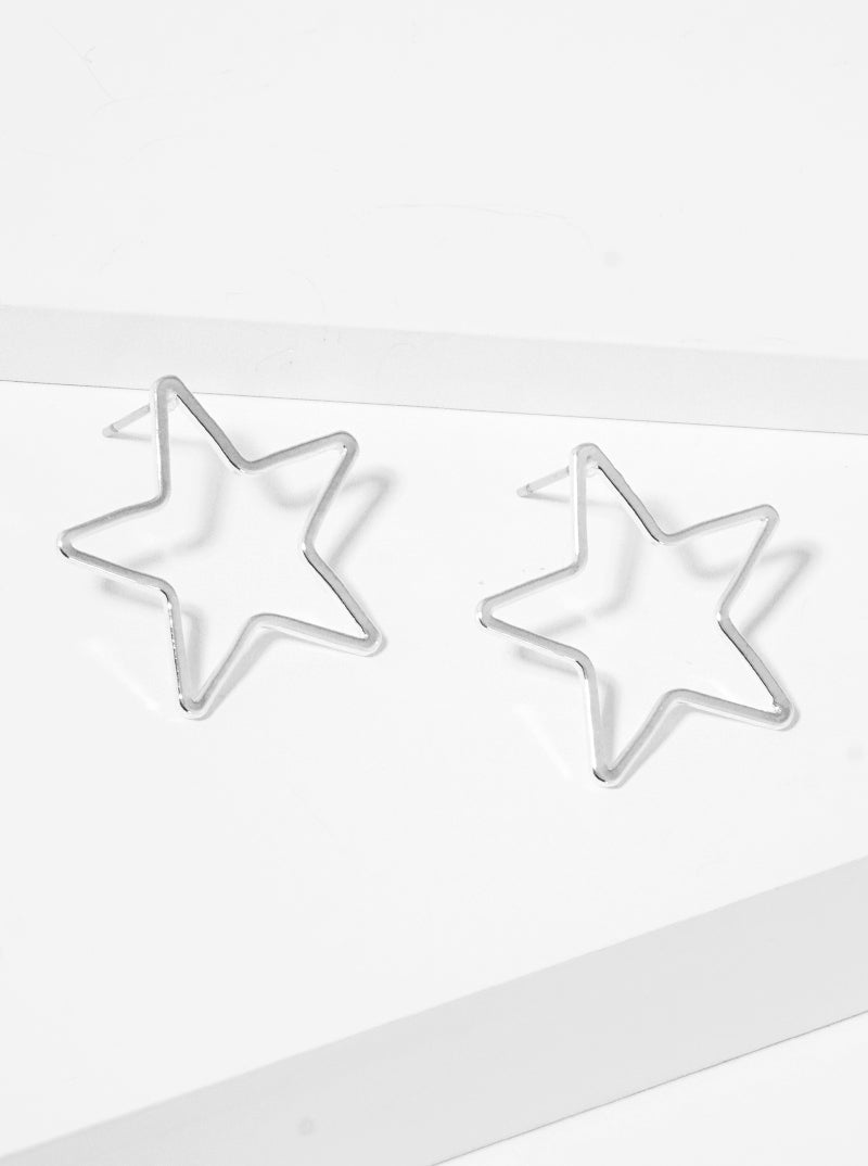 Metal Lightweight Star Post Stud Earrings