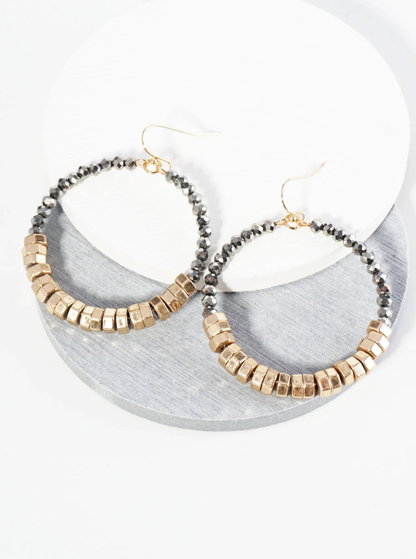 Metallic Beads And Glass Beads Wire Circle Dangle Drop Earrings