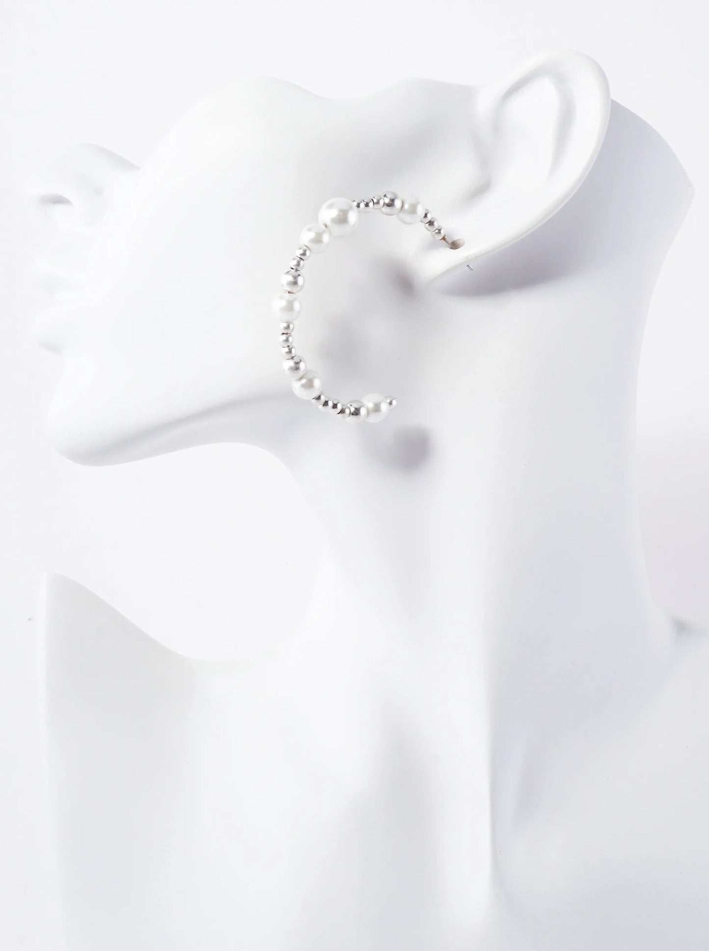 Metallic Beads And Pearls Hoop Earrings