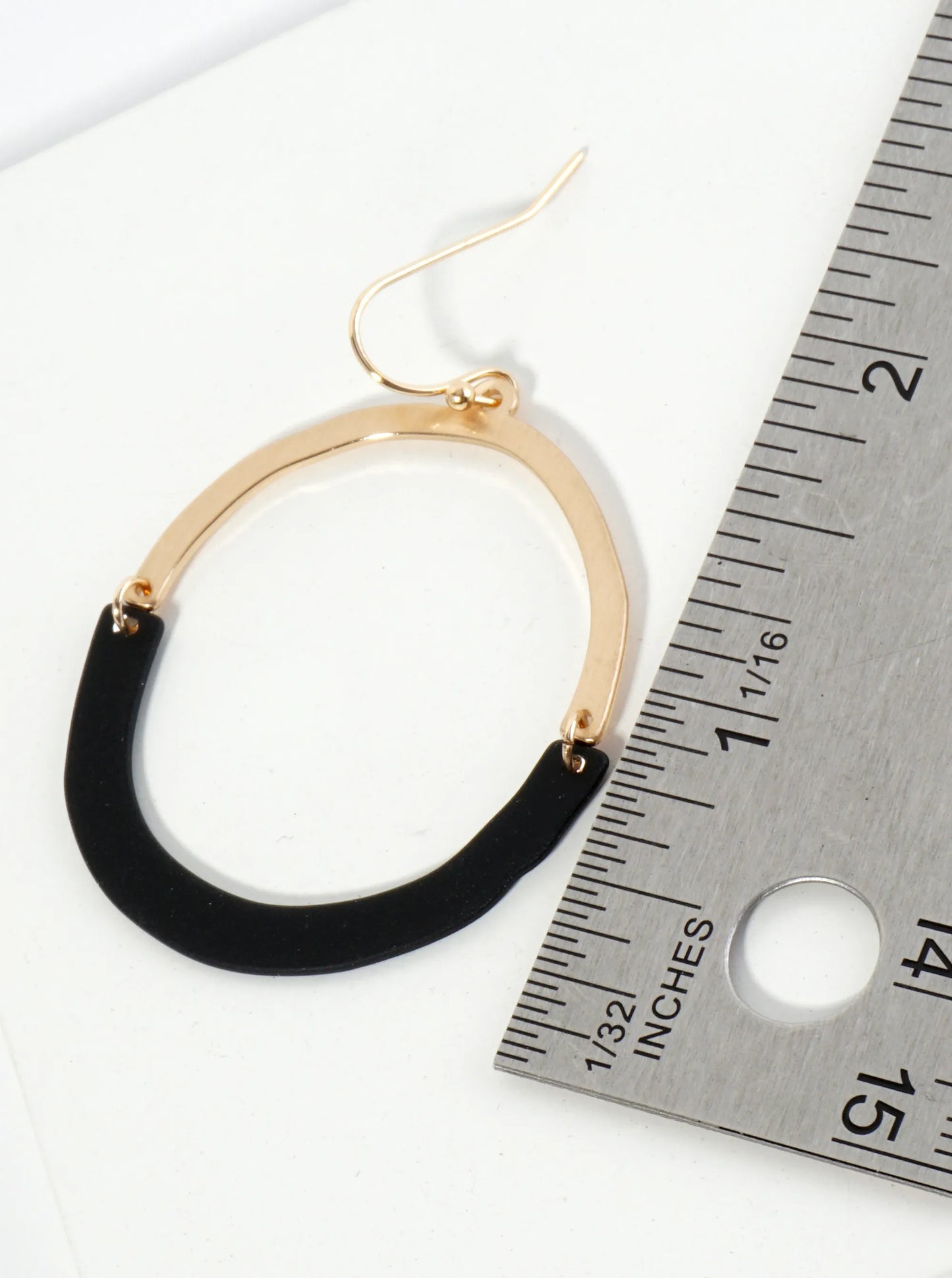 Minimalist Dangle Earrings With Connected Half Circles