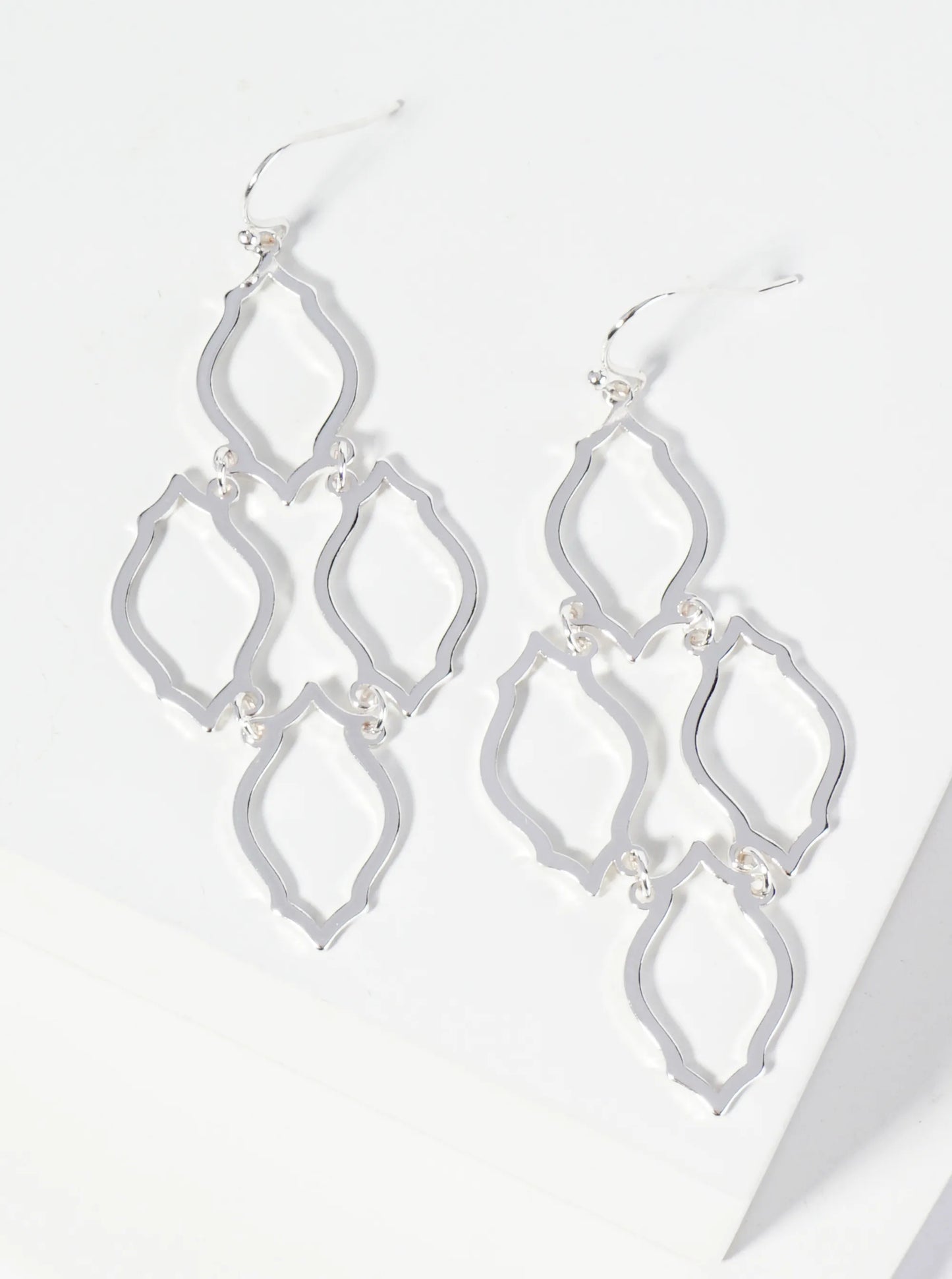 Moroccan Shape Chandelier Dangle Earrings