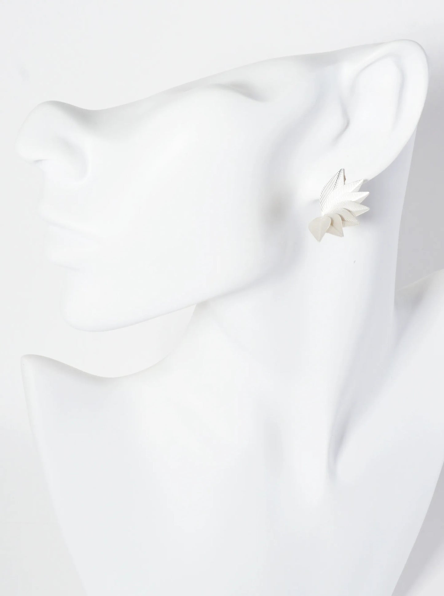 Nature-Theme Textured Metal Symmetrical Wing Post Earrings