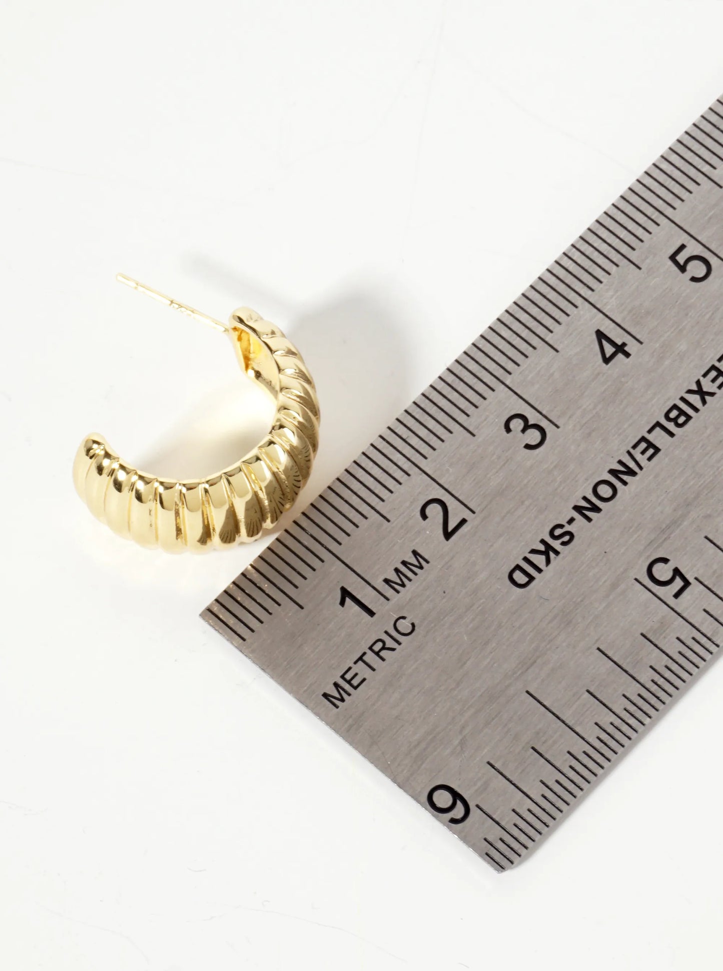 Polished Brass 20mm Ribbed 18K-Gold-Dipped Half Hoop Earrings