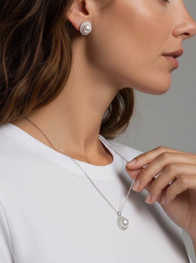 Round Pavé Pearl Pendant Necklace