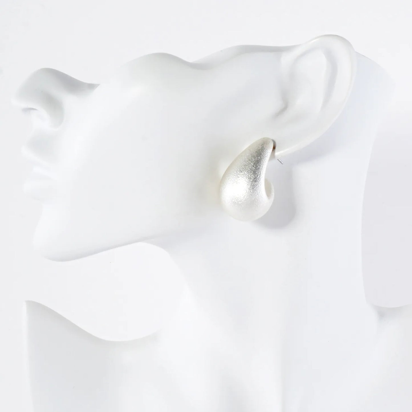 Sand-Texture 32mm Hollow Puffy Teardrop Push-Back Hoop Earrings