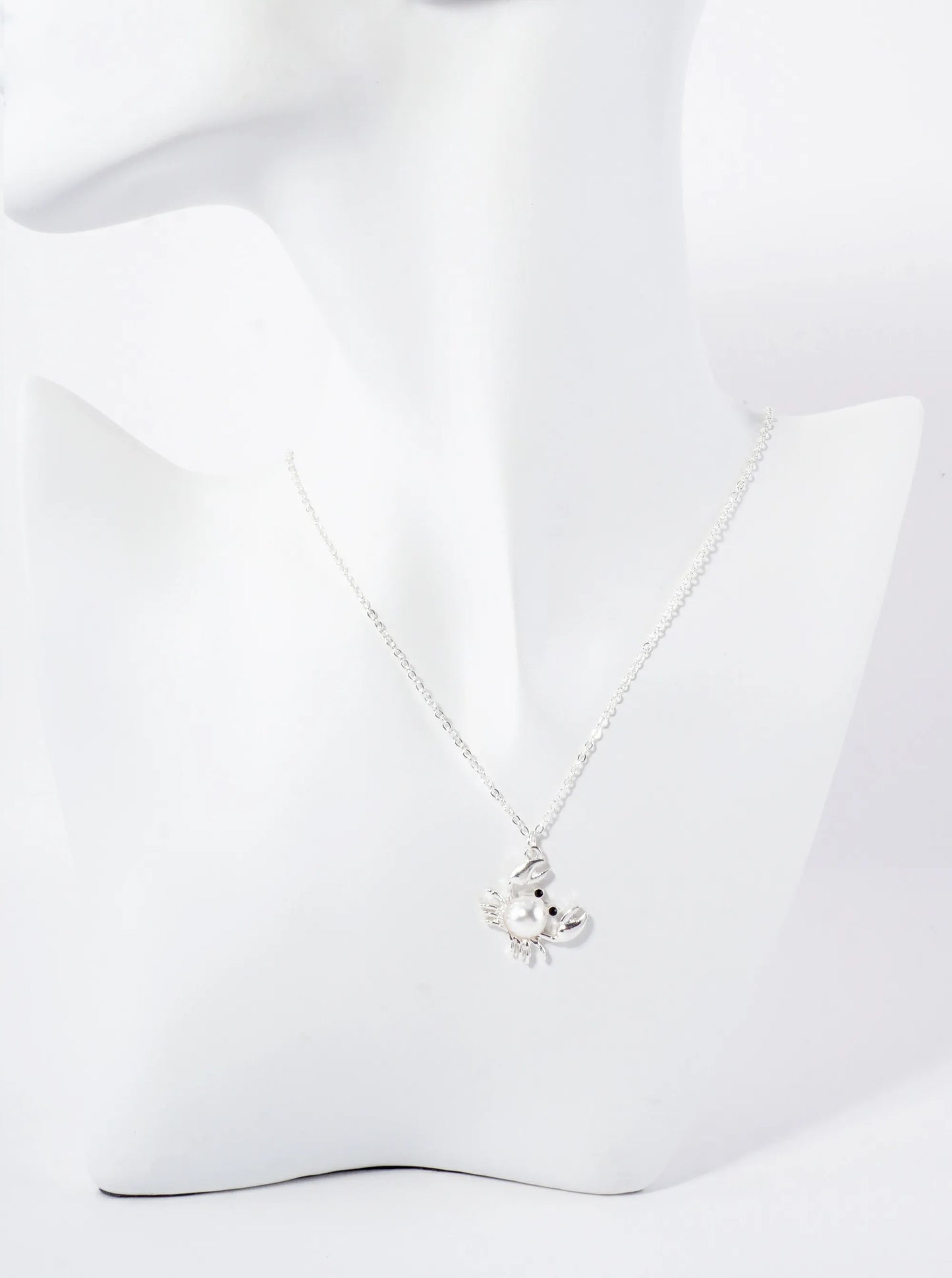 Sea-Life Crab Pendant 16-inch Necklace