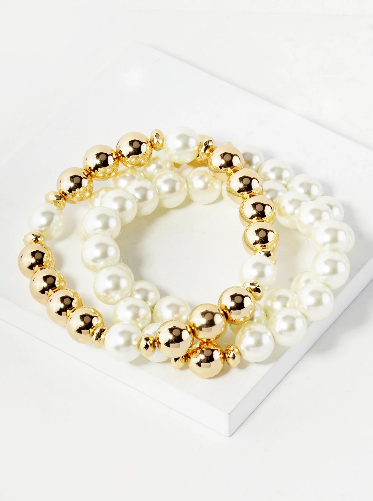 Set Of 3 10mm Pearl And Metallic Beaded Stackable Stretch Bracelet