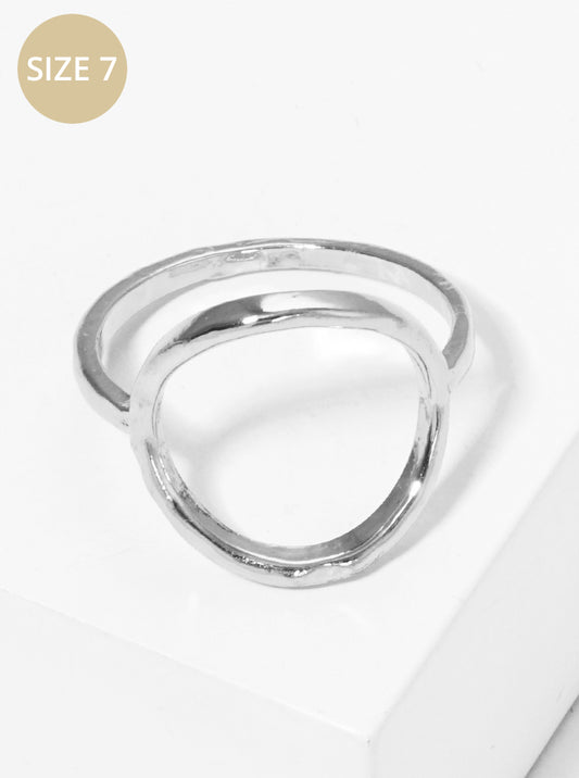 Size 7 White Gold Dipped Hammered Cut Out Round Brass Ring