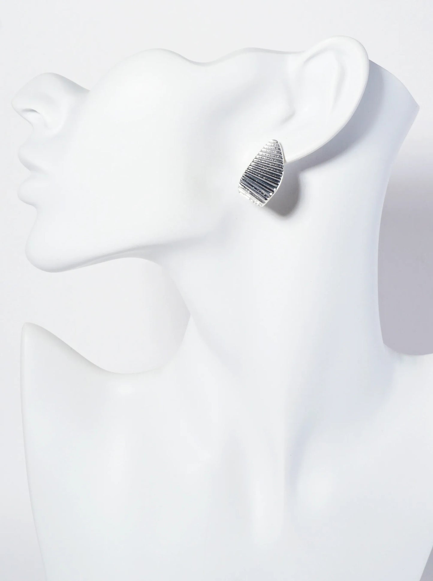 Textured 25mm Flat Hoop Earrings