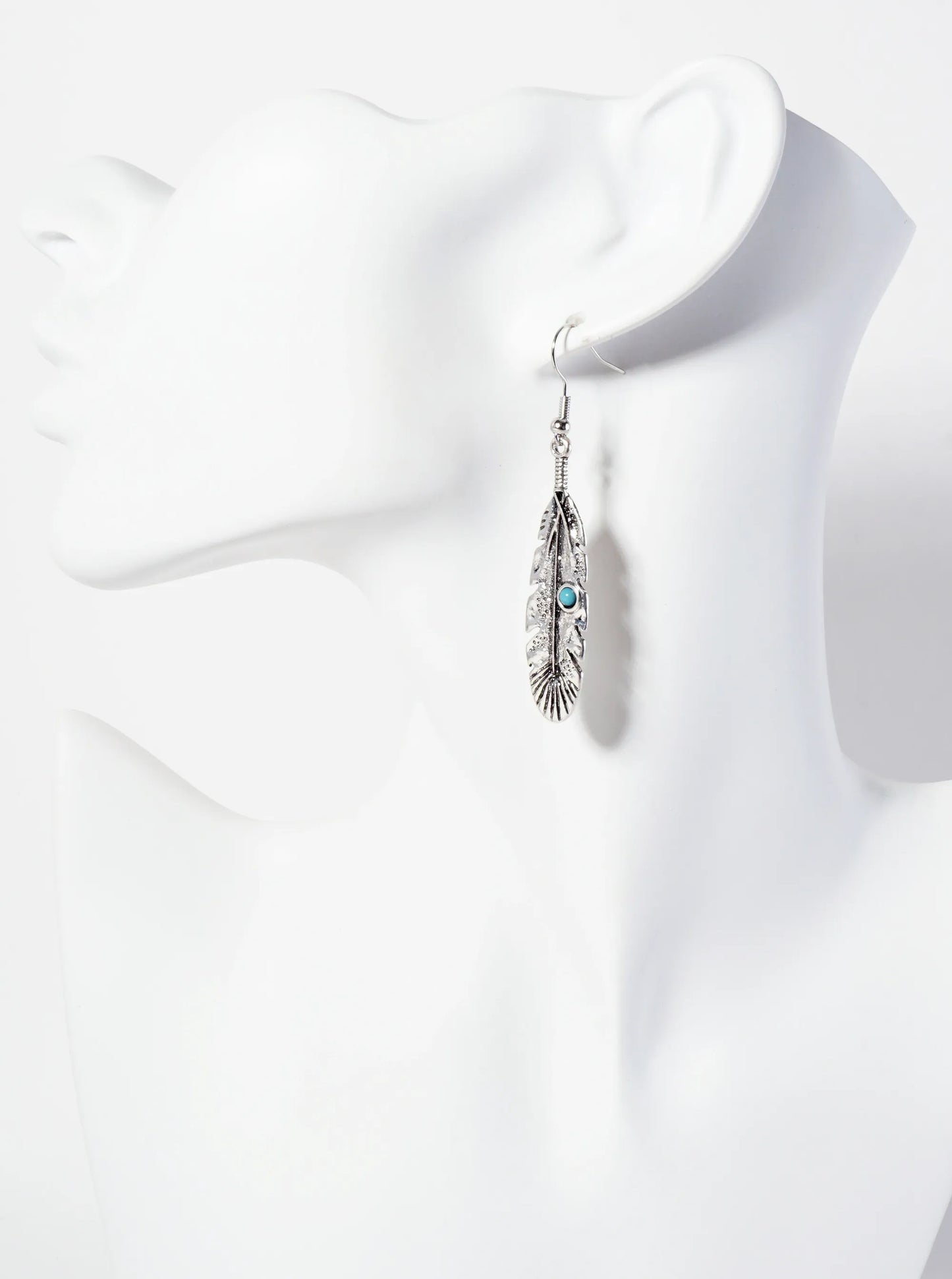 Textured Feather Design Western Dangle Earrings With Turquoise Stones