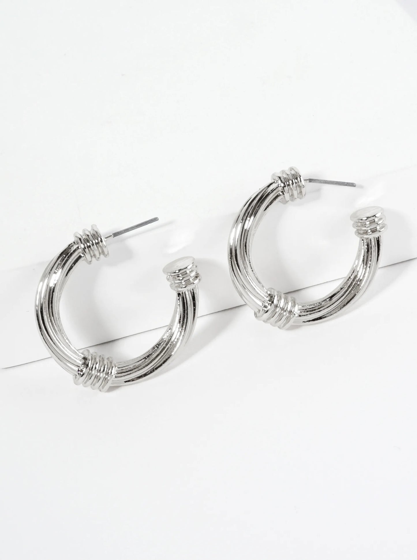 Textured Metal 25mm Open Hoop Earrings