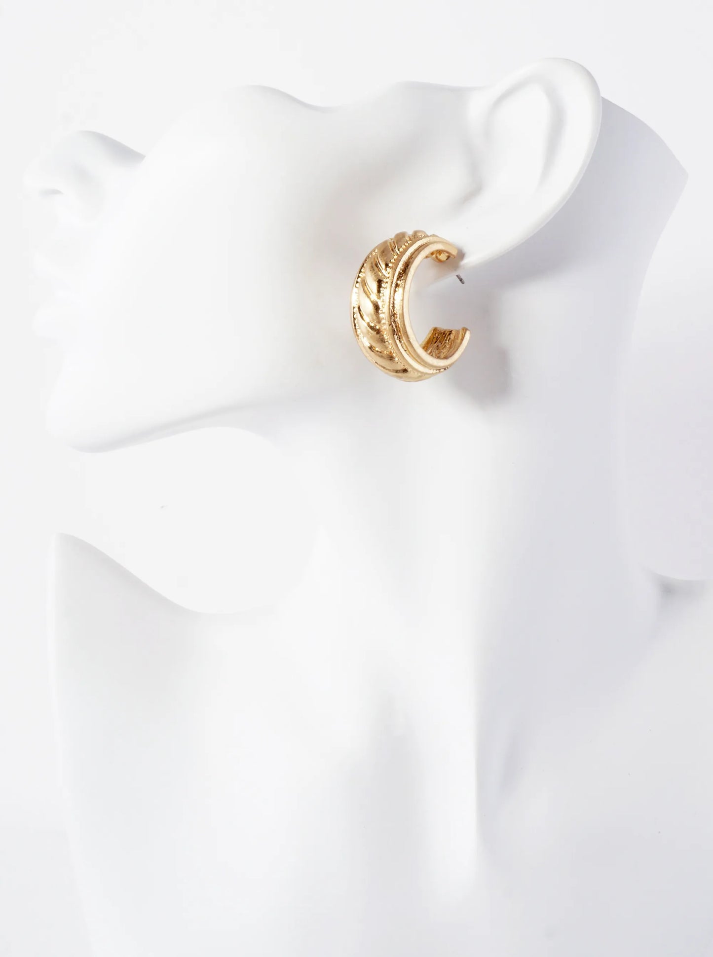 Textured Metal 30mm Metal Chunky Hoop Earrings With-Titanium-Post