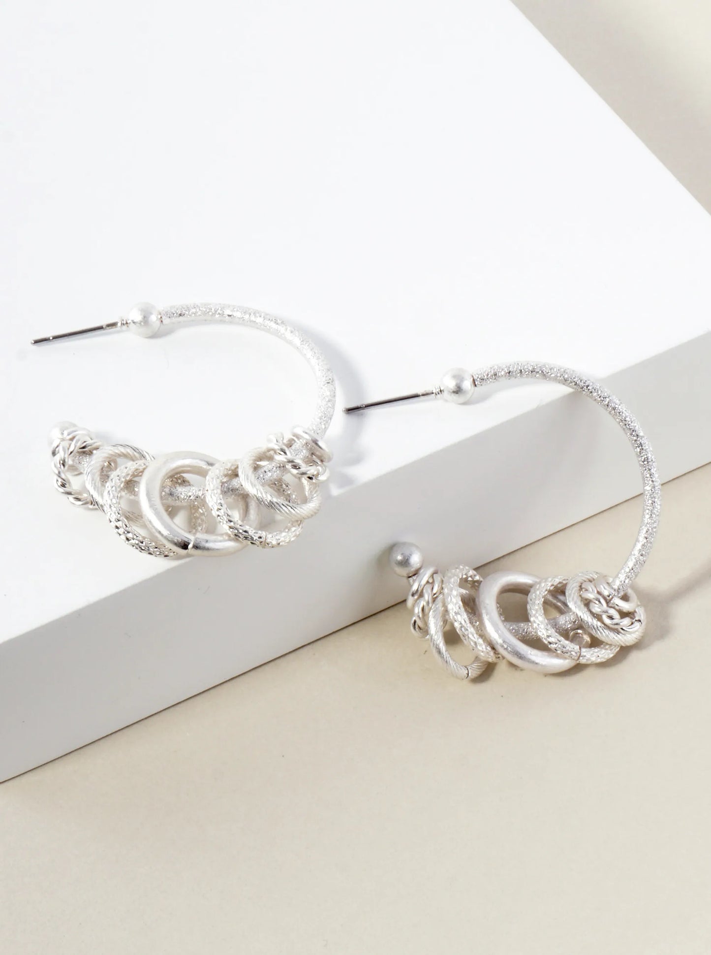 Textured O-Ring Accent 30mm Open Hoop Earrings