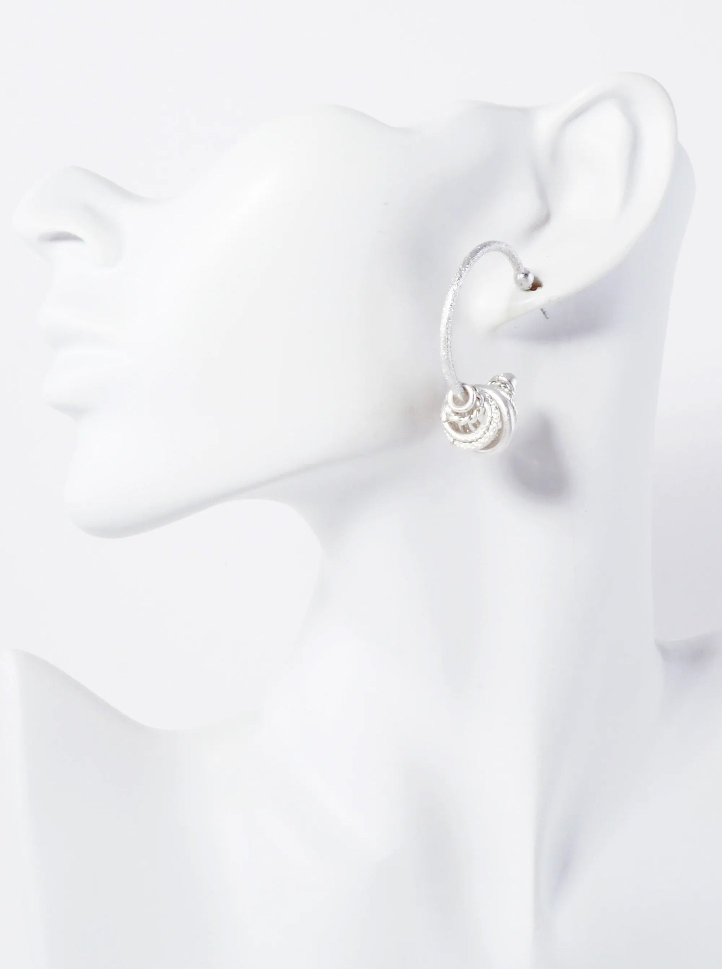 Textured O-Ring Accent 30mm Open Hoop Earrings