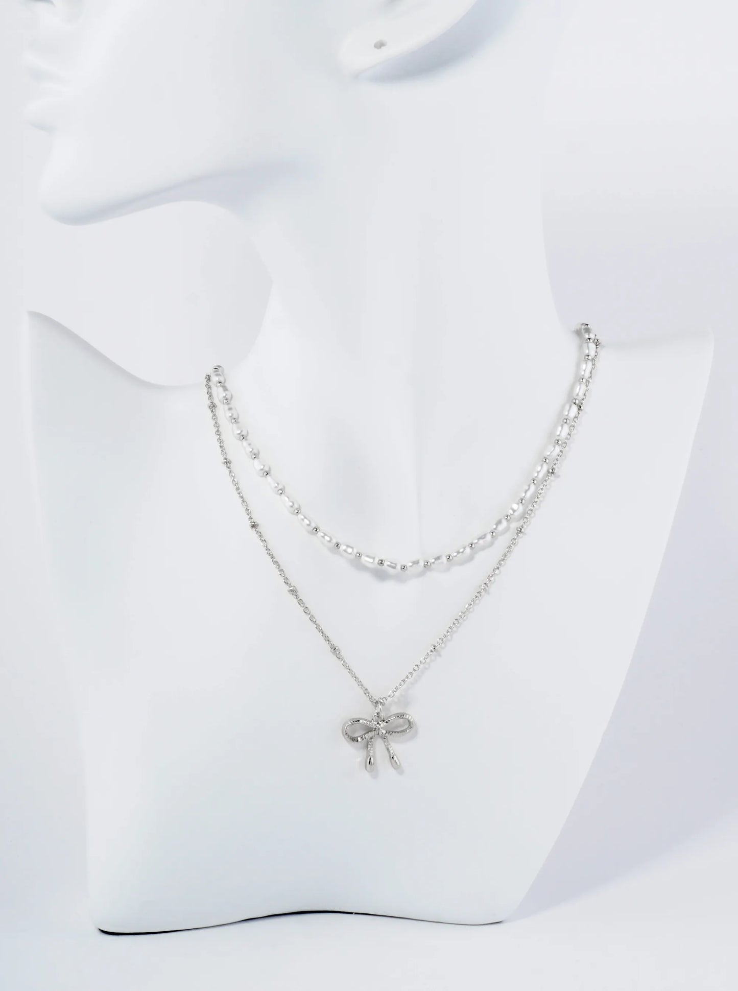 Textured Ribbon Bow Pendant Pearl Beaded Layered Necklace