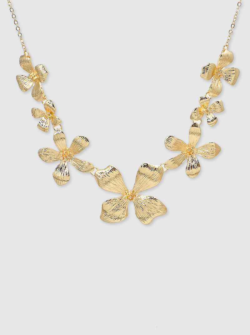 Textured Metal Floral Flower Chunky Necklace