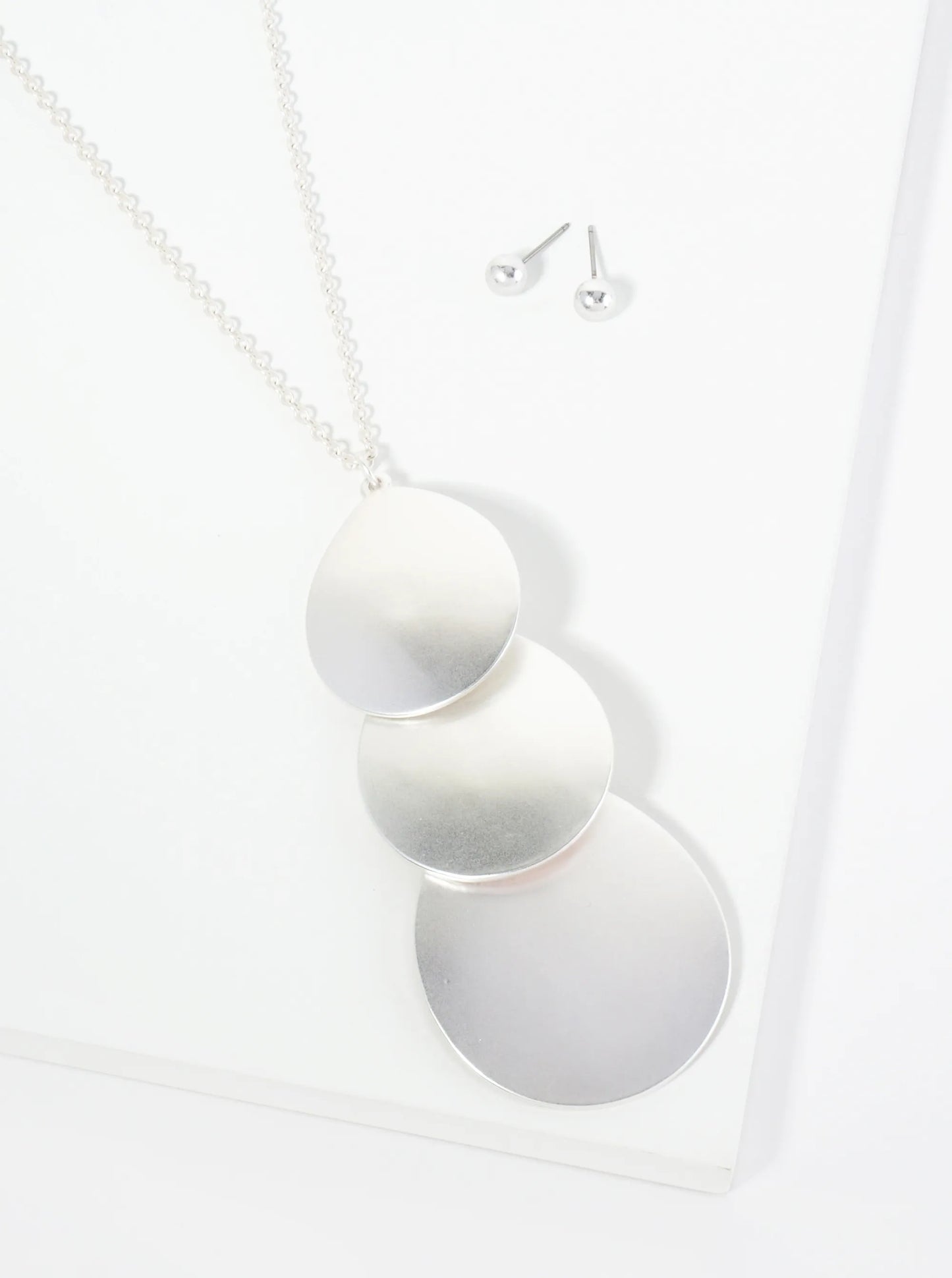 Three Overlapping Teardrop Pendant 32 Inch Long Necklace