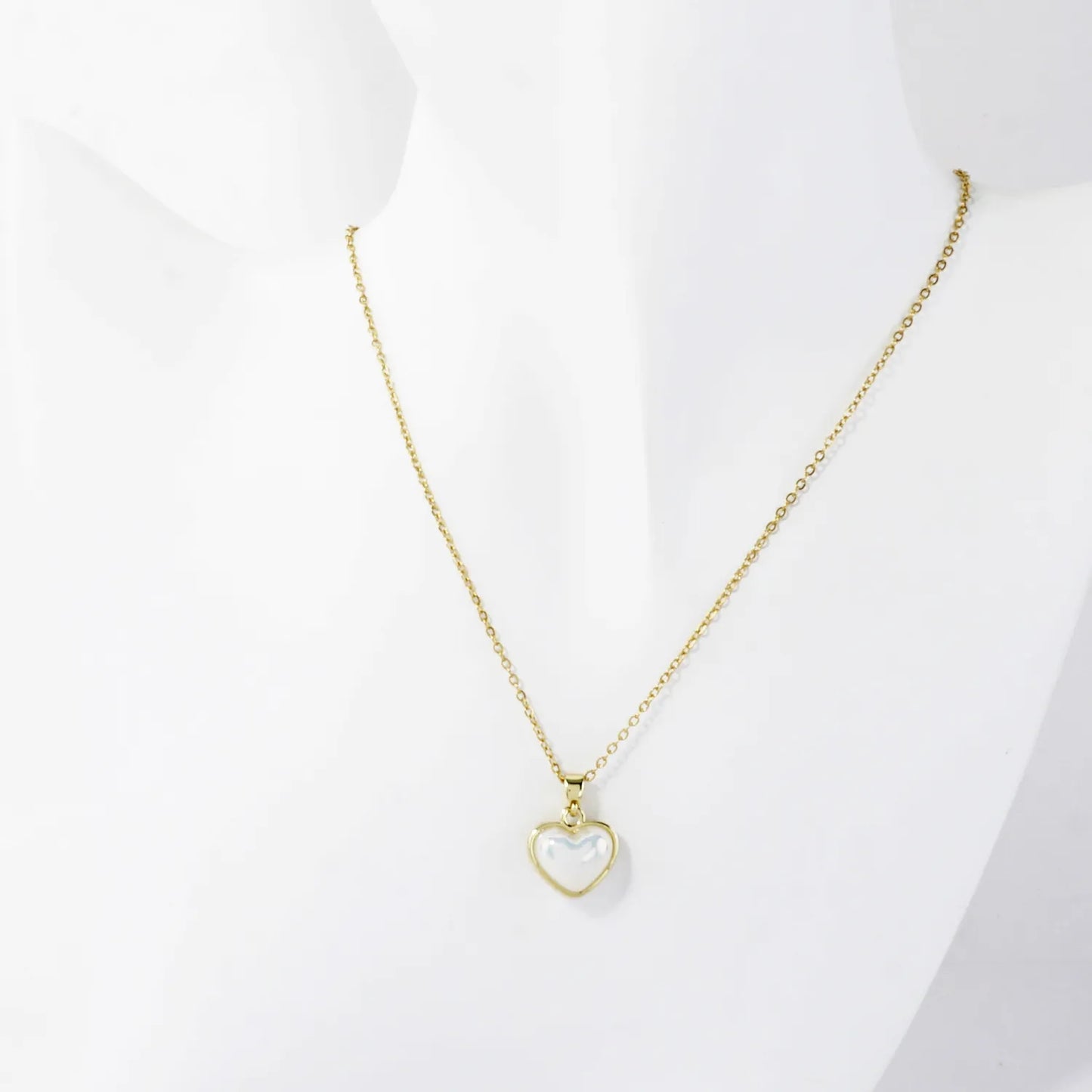 Tiny 2 Sided Puffy Heart Pave Pearlized Necklace