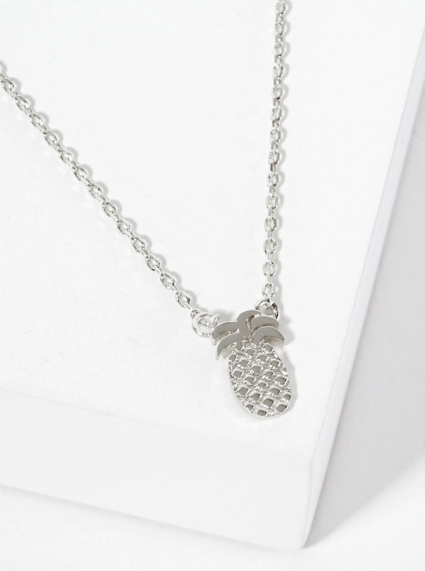 Tropical-Theme 18K-Gold-Dipped Textured Pineapple Pendant Necklace