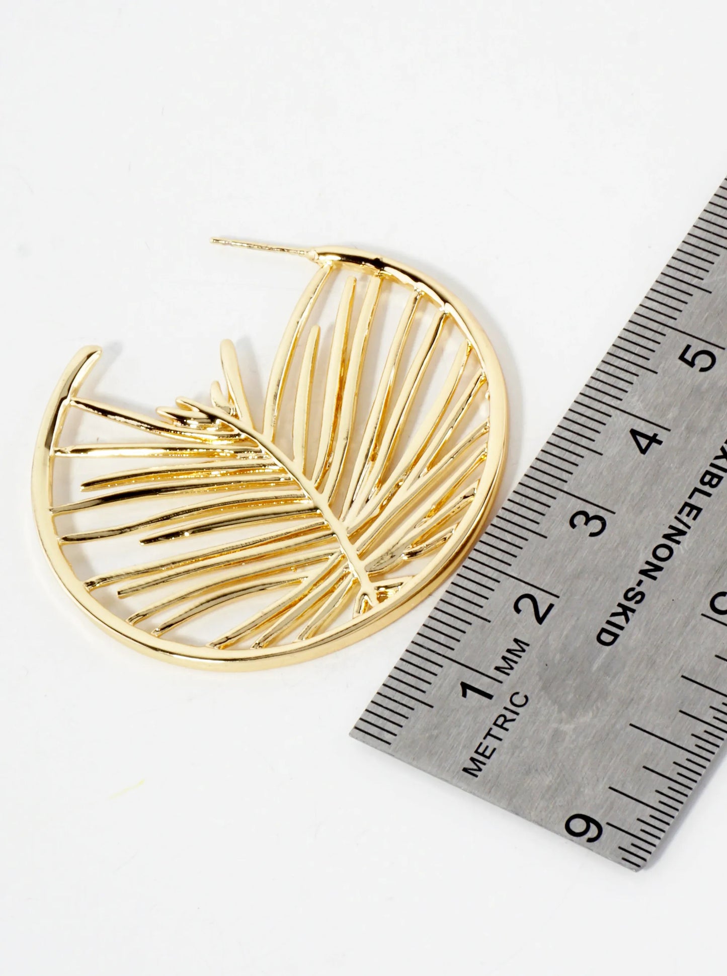 Tropical-Theme 45mm Polished Brass Leaf Design Hoop Earrings