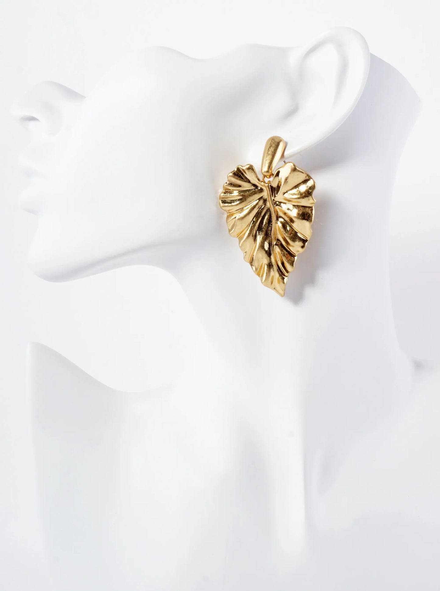 Tropical-Theme Textured Chunky Monstera-Leaf Dangle Earrings With-Titanium-Post