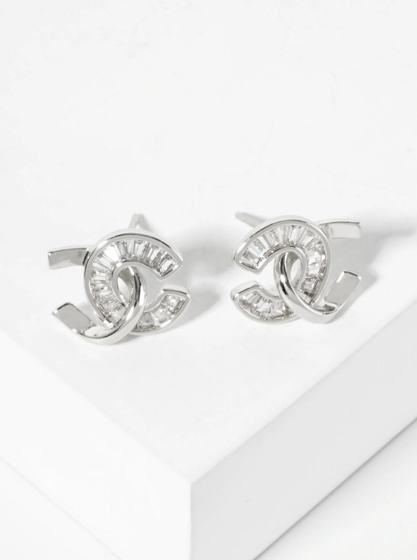 Two Overlapping C-Shapes Baguette Cubic-Zirconia 18K-Gold-Dipped Stud Earrings