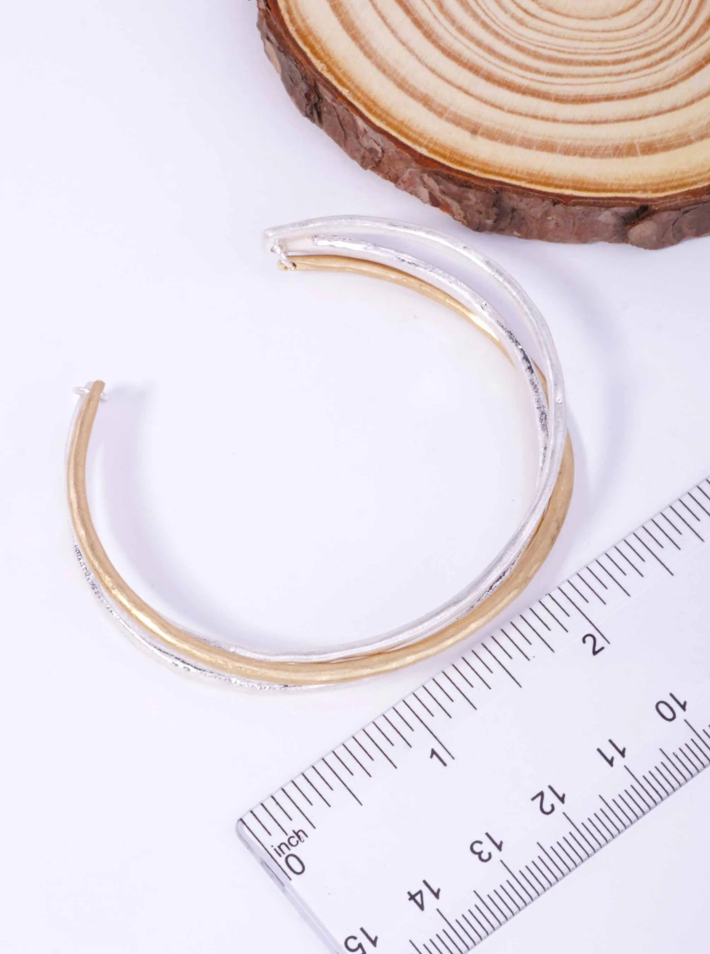 Two-Tone-Hammered-Zinc-Alloy-Cuff-Bracelet--33-HB1748-WSWG-2-WG4OGS04083726K0431.jpg