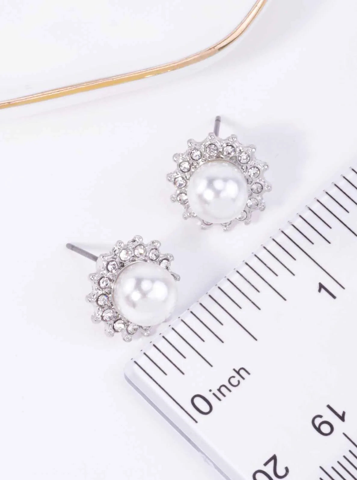0.5-in-Pearl-Flower-Rhinestone-Stud-Earrings-61-E2437-RCR-1-O2G7OF20072026K1034.jpg