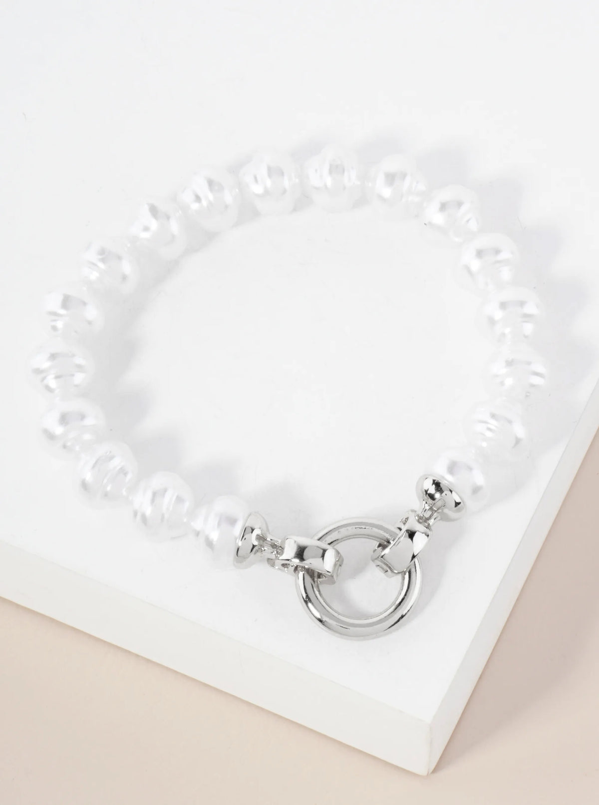 10mm Pearl-Bead Circle Accents Stretch Bracelet
