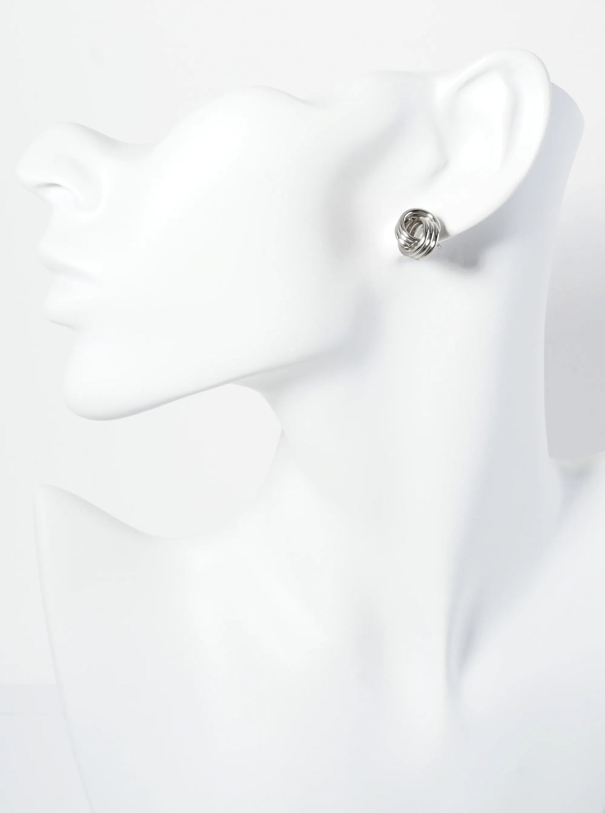 13mm Interlocking Two Circles Stud Earrings
