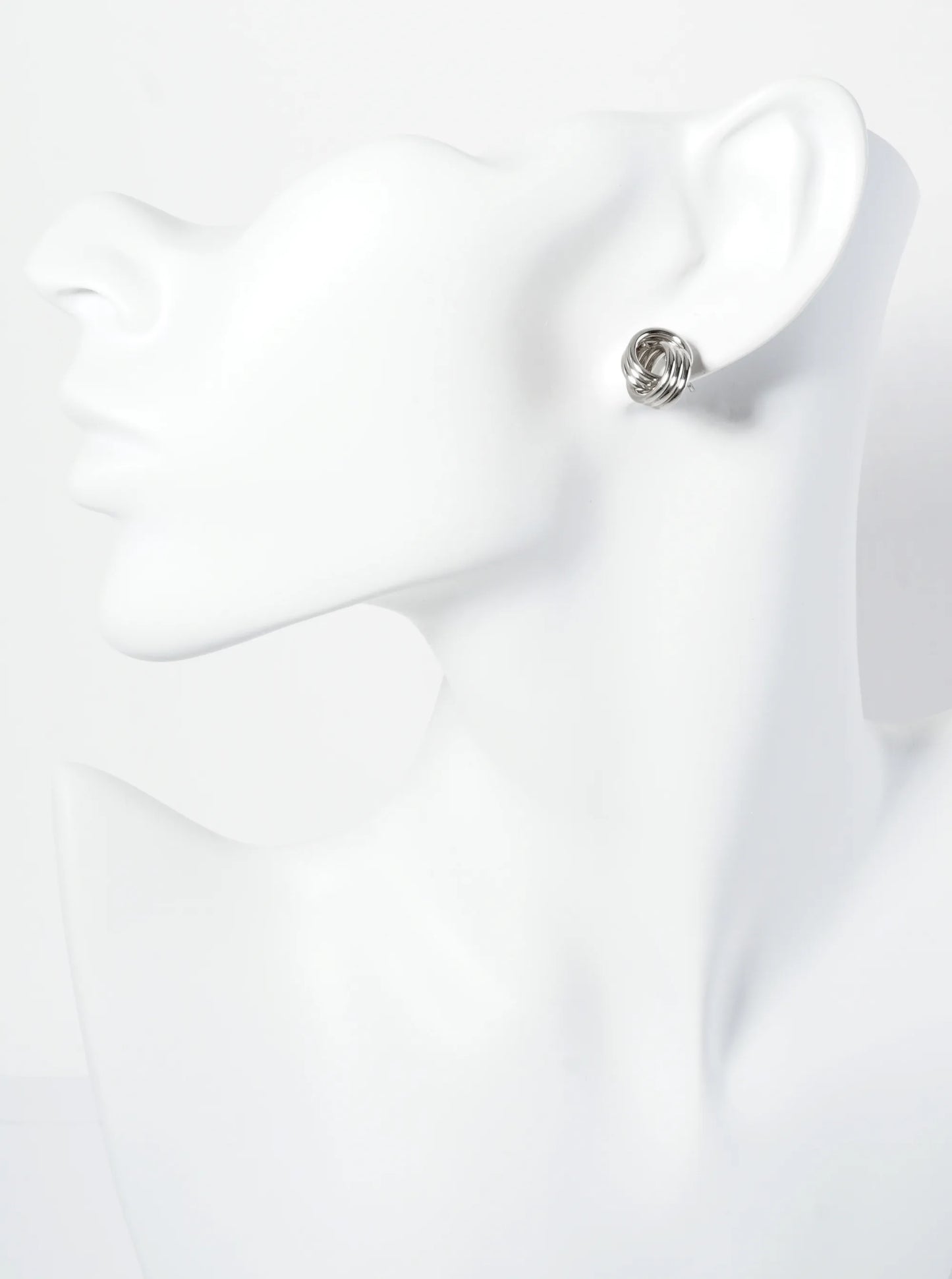 13mm Interlocking Two Circles Stud Earrings