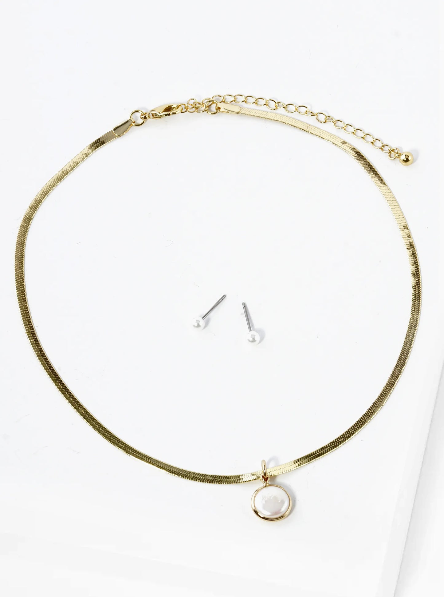 14 Inch Mother Of Pearl Pendant Herringbone Chain Choker Necklace