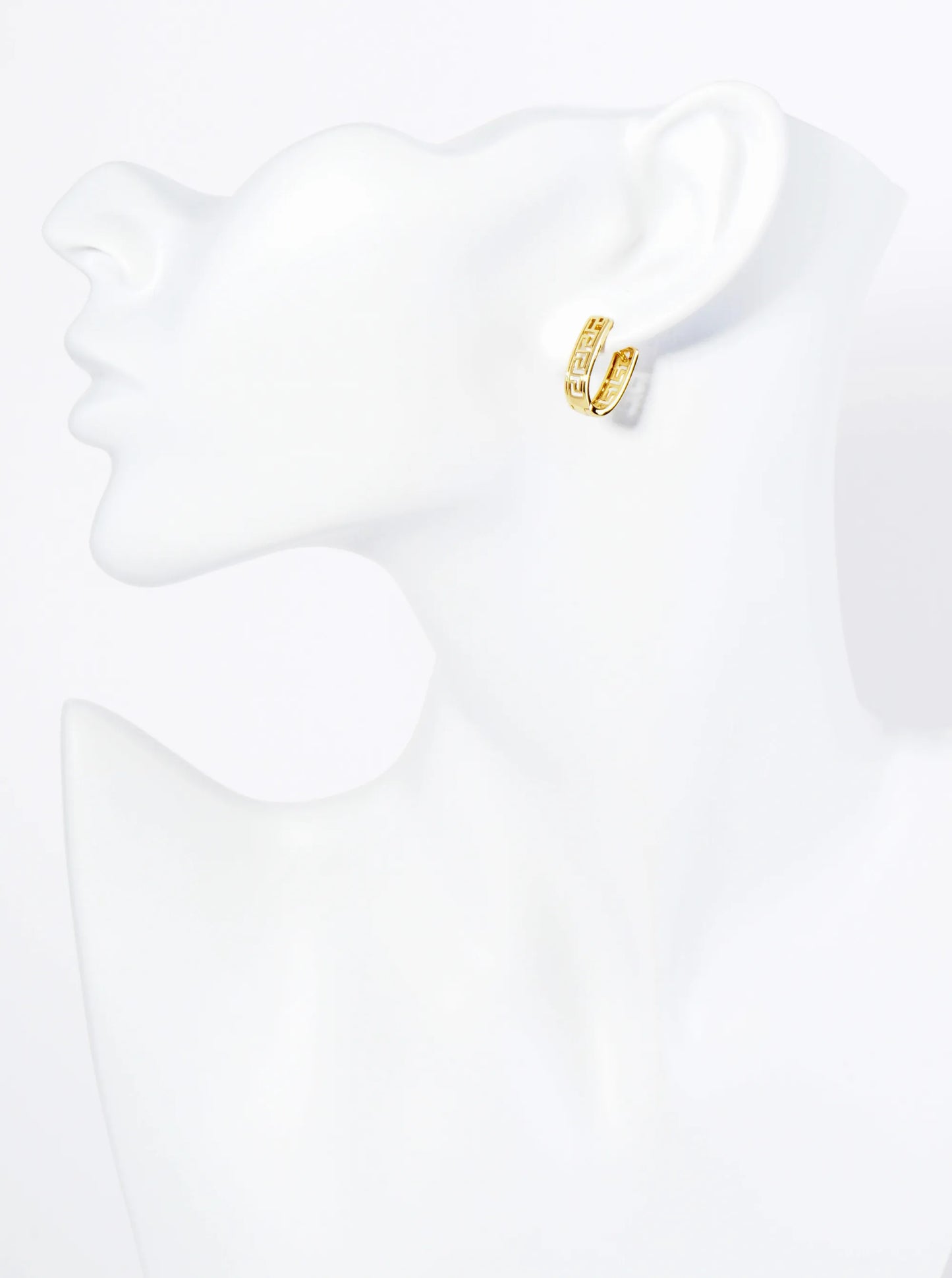 14K Gold Dipped 15mm Cutout Brass Oval Huggie Hoop Earrings