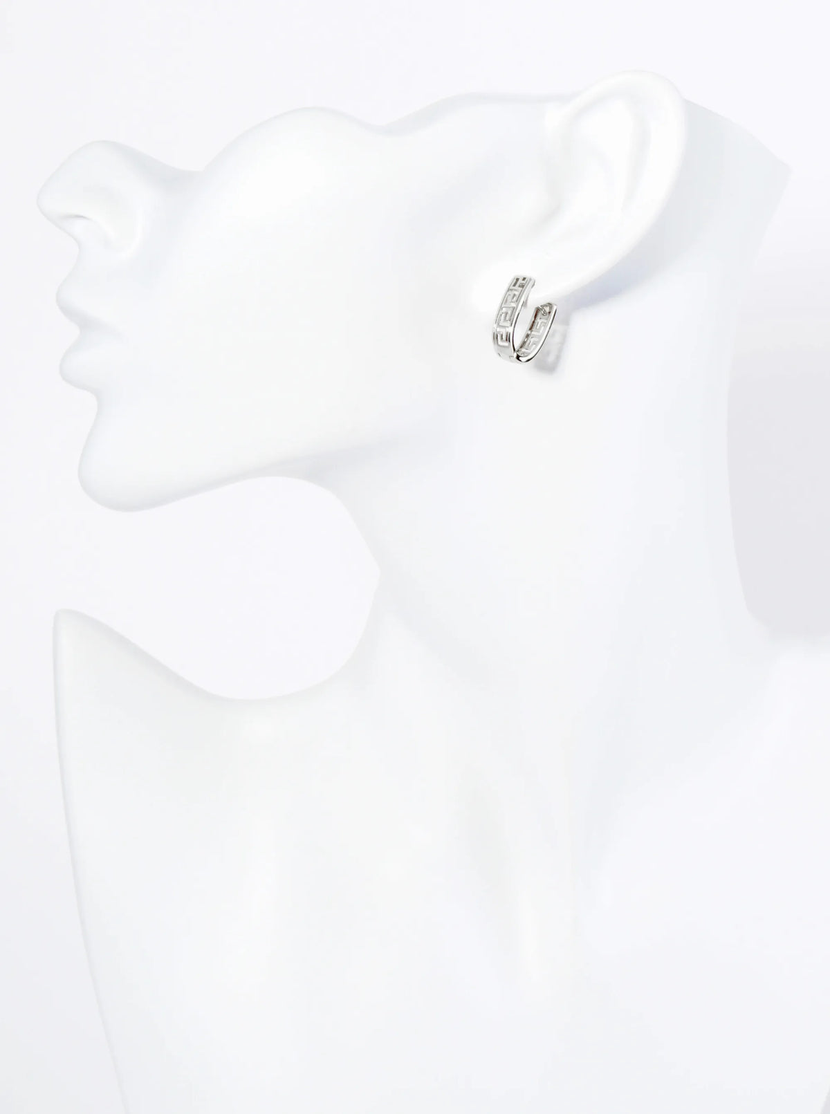 14K Gold Dipped 15mm Cutout Brass Oval Huggie Hoop Earrings