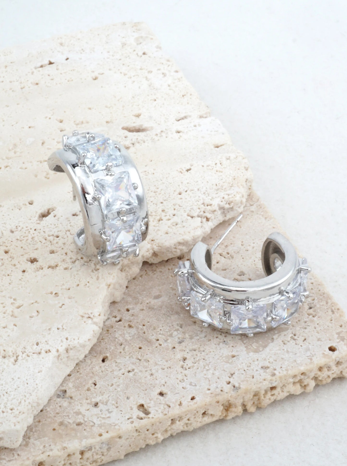 14K-Gold-Dipped-CZ-Princess-Hoop-Earrings-151-DE1529-RHCRY-0-8CFRC312063526K0306.jpg