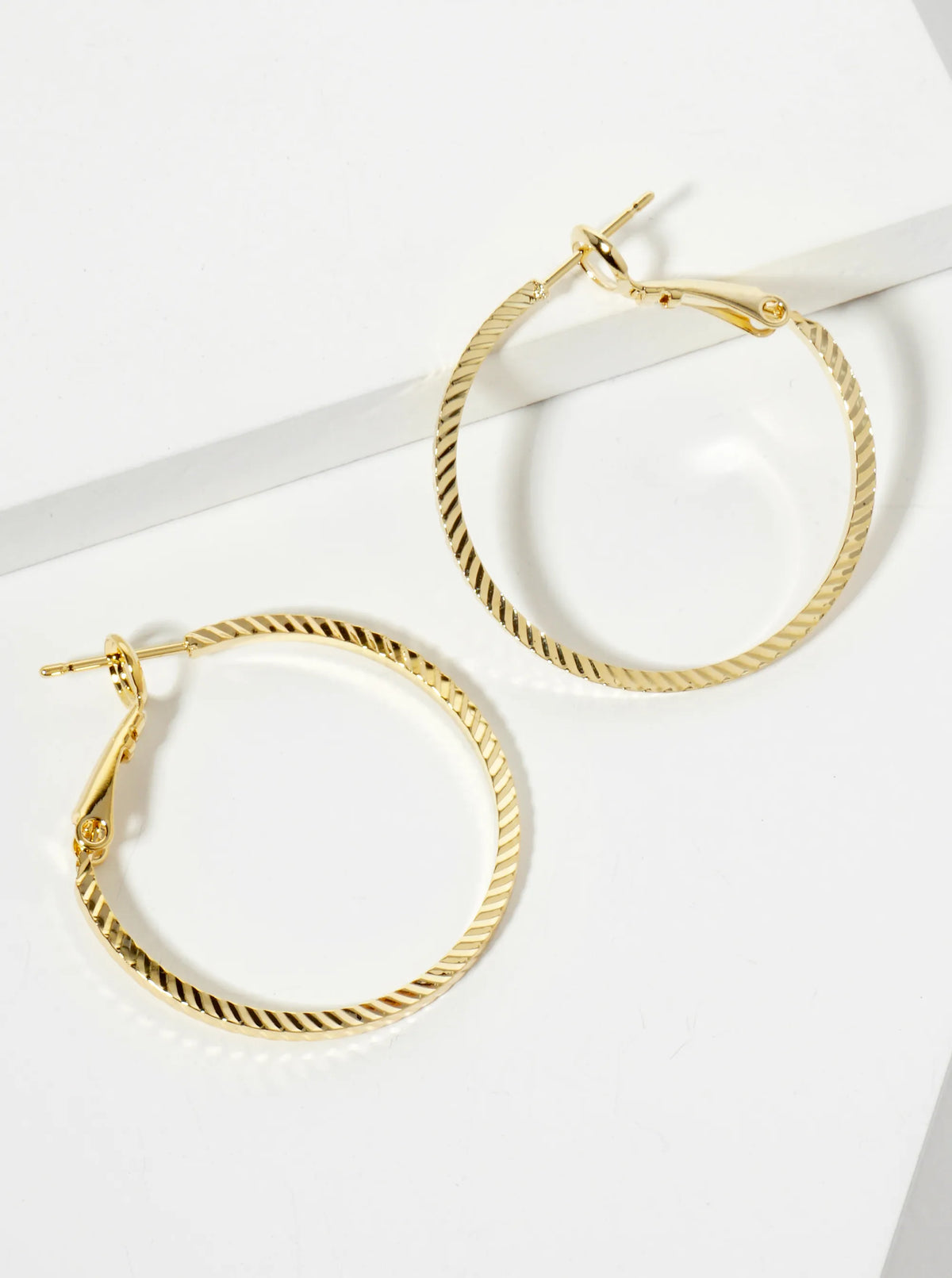 14K-Gold-Dipped Diagonal Textured 30mm Latch-Back Hoop Earrings