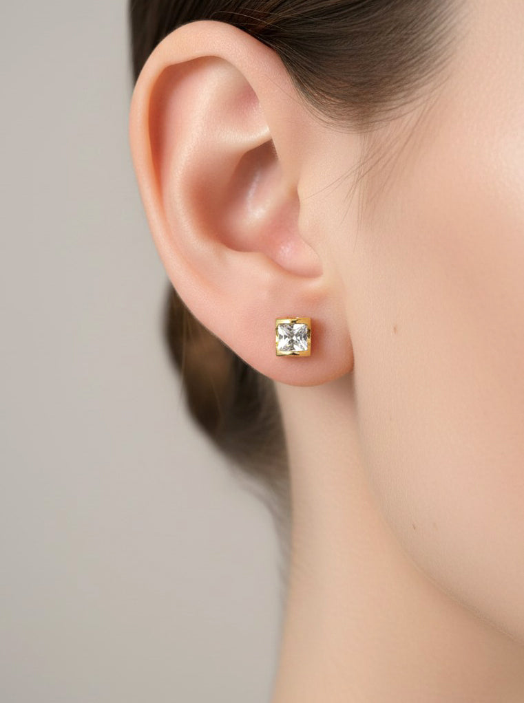 14K-Gold-Dipped-Open-Heart-Round-CZ-Stud-Earrings-151-DE1247-GDCRY-1-OCV2L211061726K1210.jpg